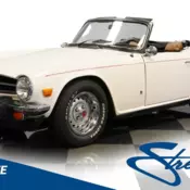 TRIUMPH TR6 CONVERTIBLE CLASSIC VINTAGE ANTIQUE CRUISER CHROME