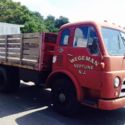 TRUCK 1954 DIAMOND T FLATBED VINTAGE GREAT CONDITION ORIGINAL