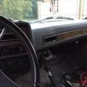 truck1990 GMC Suburban - 4 Wheel Drive -305 V8