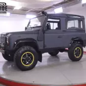 TURBO DIESEL 5-SPEED MANUAL 4X4 LAND ROVER WHEELS SAFARI SNORKEL REAR BENCHES