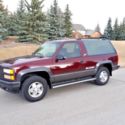 UNRESERVED 1993 Chevy full-size Blazer SPORT.  Low mileage & UNRESERVED