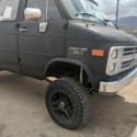 Van 4x4 Air Bag Lift Go anywhere adventure