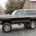 VERY NICELY RESTORED  IN/OUT UP/DOWN LIFTED 1988 K5 BLAZER TAKE TOP OFF N CRUISE