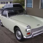 Very Rare Color of Fiesta Yellow, Looking Like Pistachio Green