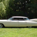 Vintage 50s 1959 CADILLAC DeVille Base Sedan 4-Door 6.4L Twin Taillight & Finned