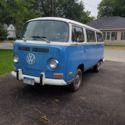 volkswagen bay window bus 1971