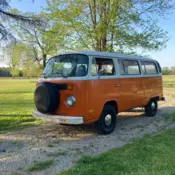 Volkswagen bus very clean bus og paint