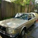 Volvo 240D authomatic transmission-1988-one owner-clear title 135,000 miles