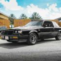 WE2 CODE GRAND NATIONAL / NO ACCIDENT / MINOR PAINTWORK / RARE TOUCH A/C