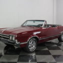WHAT A GREAT LOOK! CLEAN TOO! 425 V8, AUTO, NEW POWER CANVAS TOP, READY 2 CRUISE