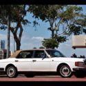 WHITE 41K ONE OWNER PICNIC TABLES LAMBSWOOL RUGS CLEAN CARFAX