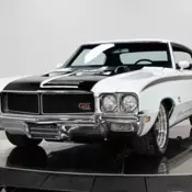 White Buick GS 455 8