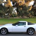 WHITE WHITE SPORT SEATS CHROMES LOW MILE CORROSION FREE EXCELLENT A TO Z BEAUTY!