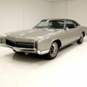 Wildcat 430ci 4-BBL V8/3-Speed Automatic/Silver Respray