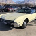 Yellow  81532 Miles  GAS Automatic SS Auto Brokers shipping