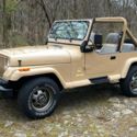 Yj 4.2 SAHARA solid maintained stock all original 5 speed new softtop
