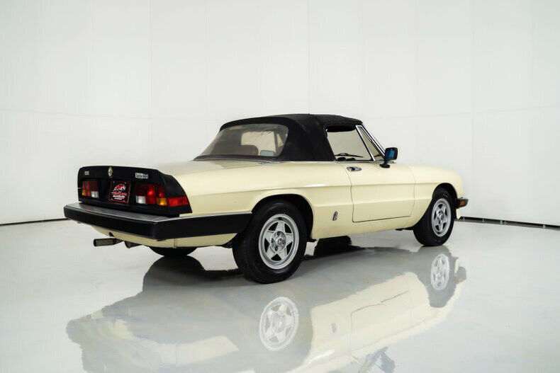 1984 Alfa Romeo Spider Veloce - photo 11