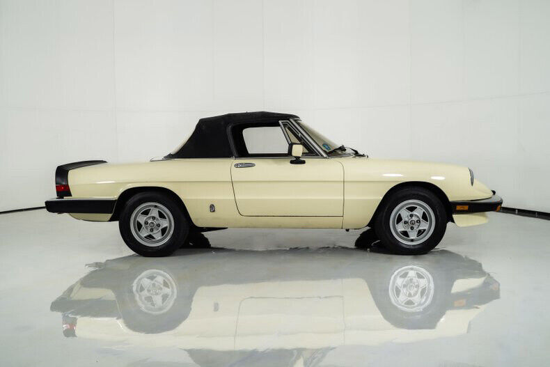 1984 Alfa Romeo Spider Veloce - photo 12