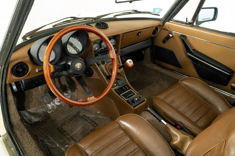 1984 Alfa Romeo Spider Veloce - photo 2