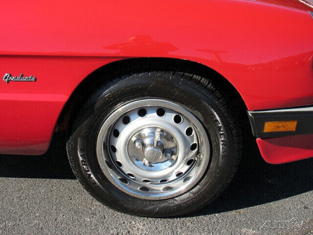 1986 Alfa Romeo Spider 2dr Convertible Veloce - photo 9