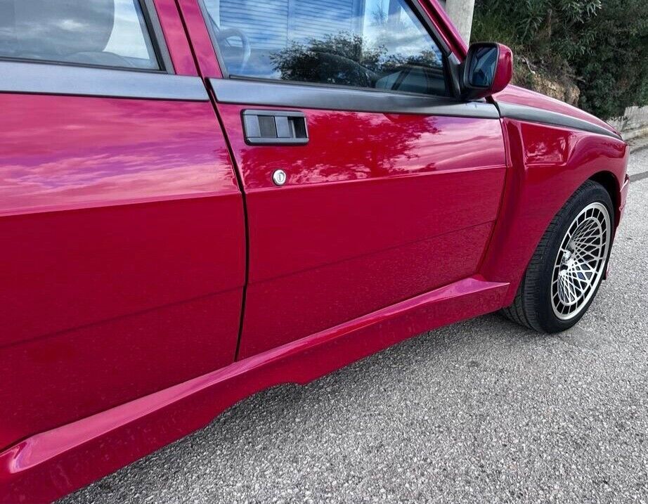 1985 Alfa Romeo 75 Imsa race body - photo 13