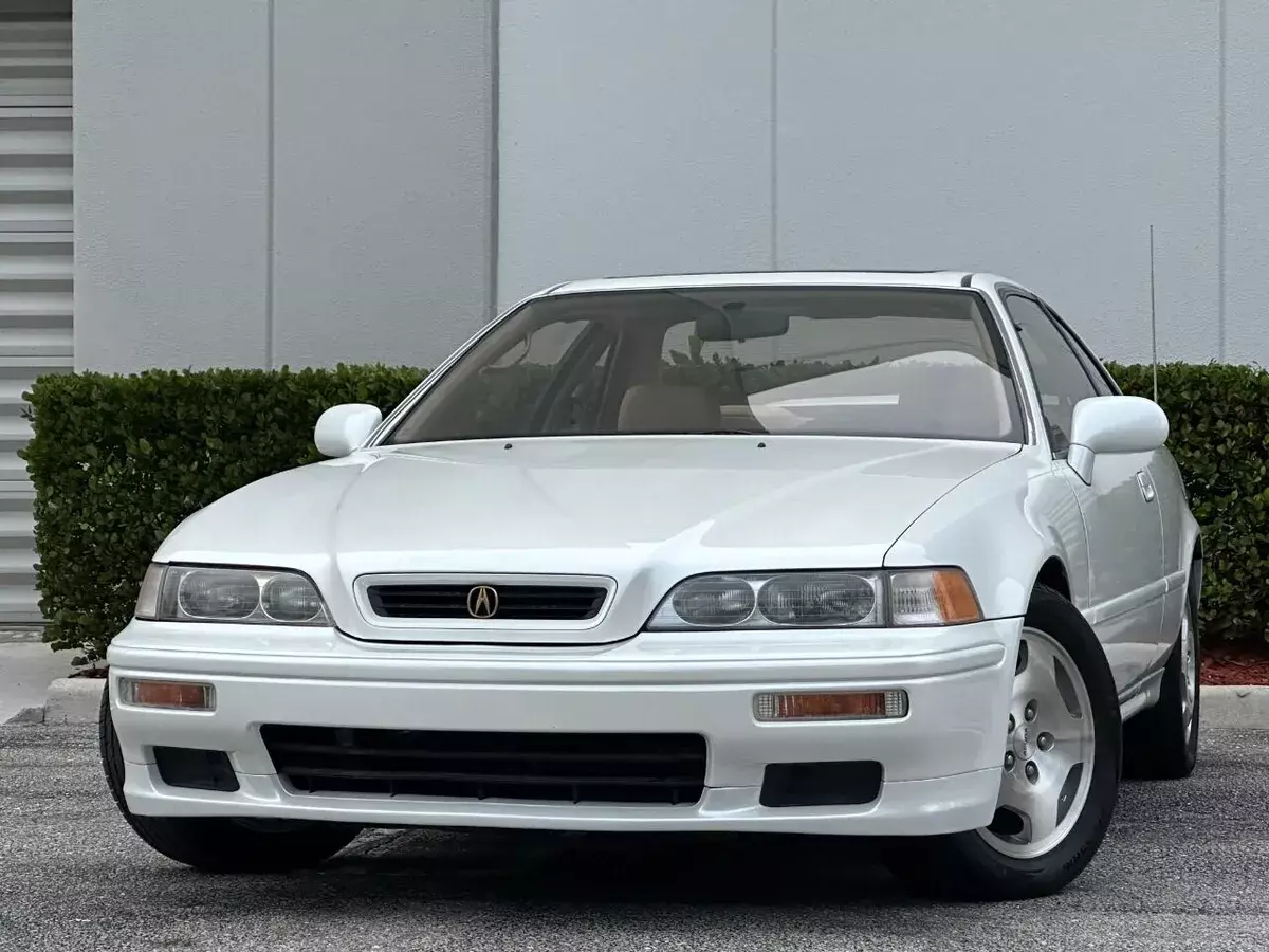 1994 Acura Legend, White with 128620 Miles available now! 1994 Acura Legend LS 2dr Coupe