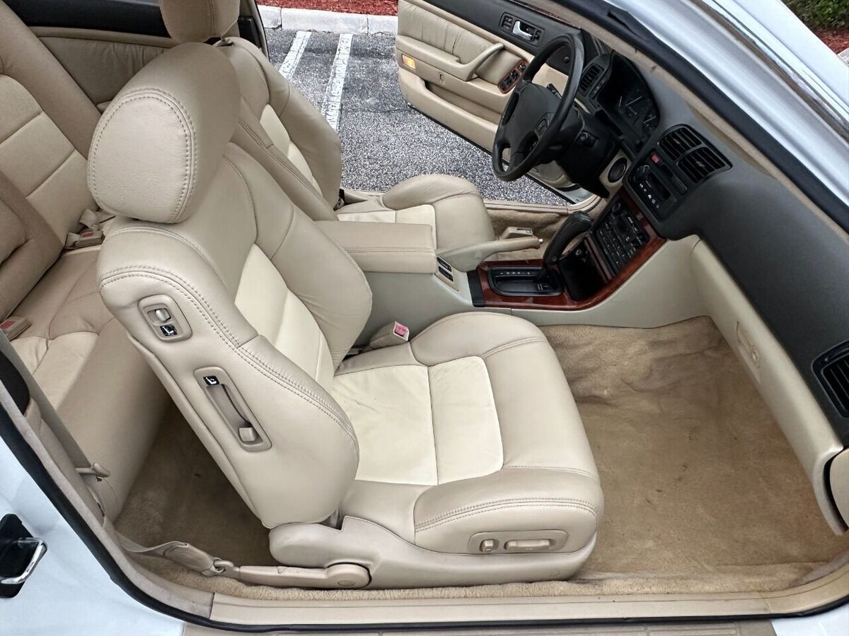 1994 Acura Legend LS 2dr Coupe - photo 10