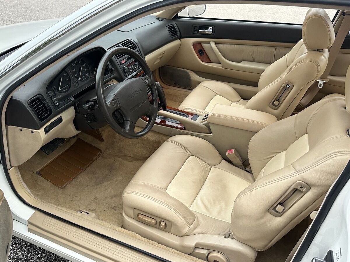 1994 Acura Legend LS 2dr Coupe - photo 3