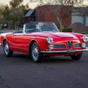 Very rare 1964 Alfa Romeo 2600 Touring Spider recent major service Red/ Black
